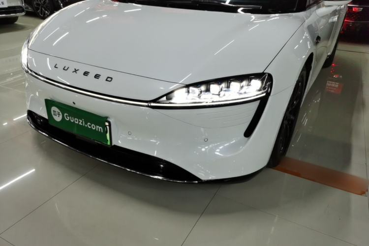 Used Hima Luxeed S7 2024 Max Rear-Drive Long-Range Intelligent Driving Version Left Front Headlight