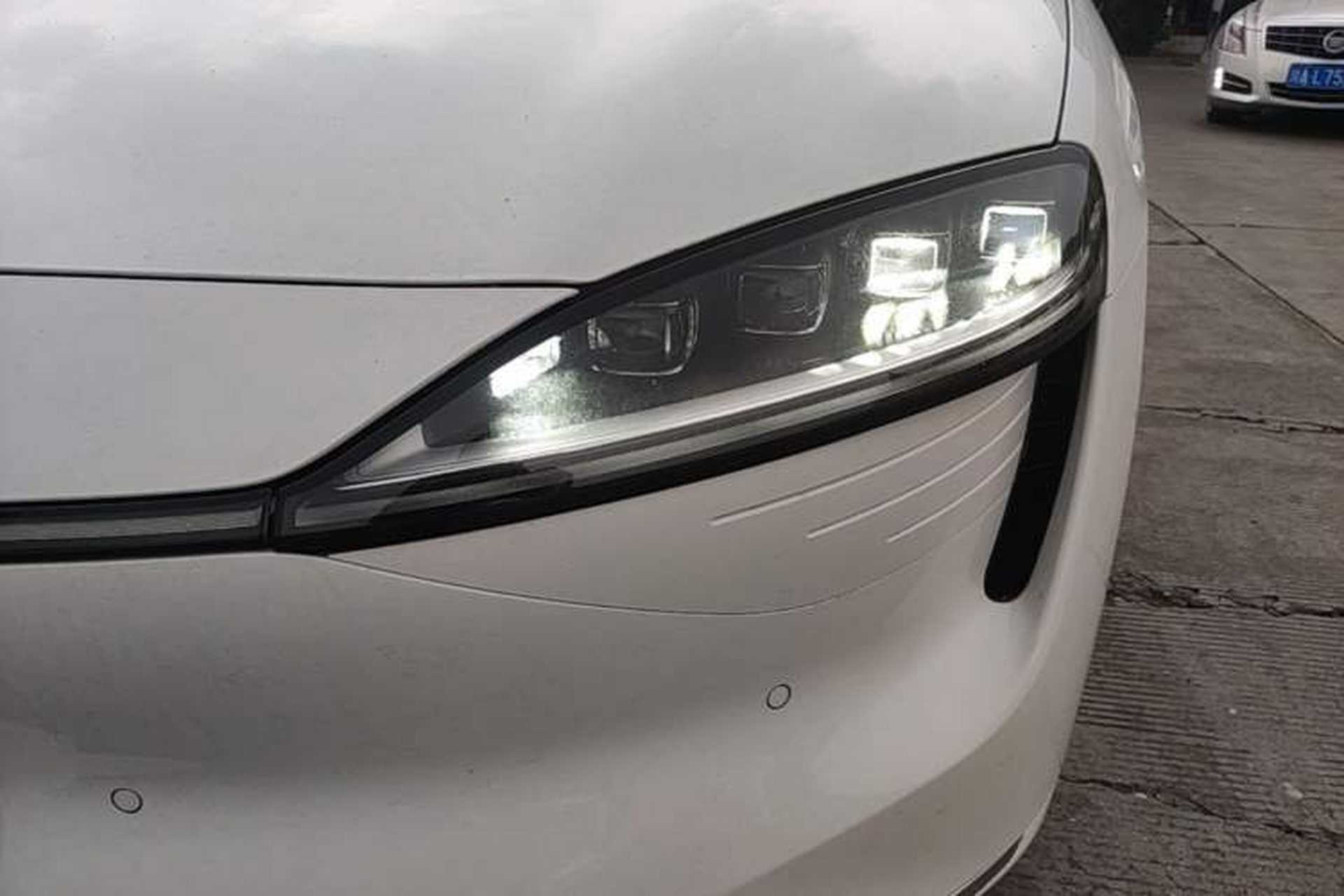 Used Hima Luxeed S7 2024 Max+ Rear-Drive Ultra-Range Intelligent Driving Edition Left Front Headlight