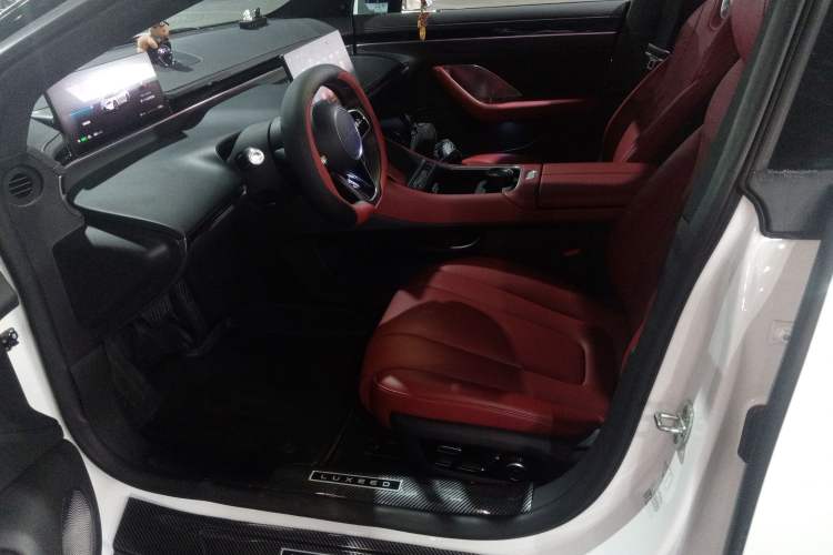 Used Hima Luxeed S7 2024 Pro Model Left Front Seat