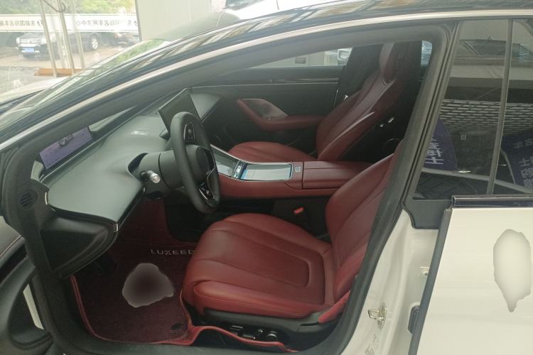 Used Hima Luxeed S7 2024 Max Left Front Seat