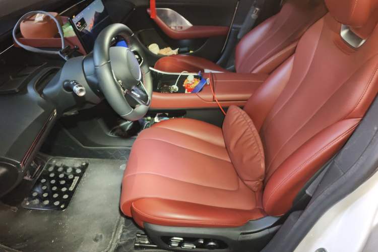 Used Hima Luxeed S7 2024 Max Left Front Seat