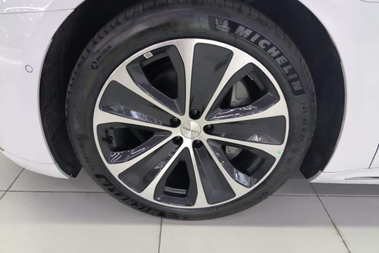 Used Hima Luxeed S7 2024 Pro Model Left Front Wheel Hub