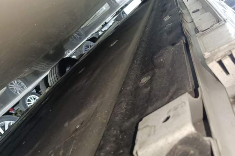 Used Hima Luxeed S7 2024 Pro Rear-Drive Long-Range Version Left Side Sill
