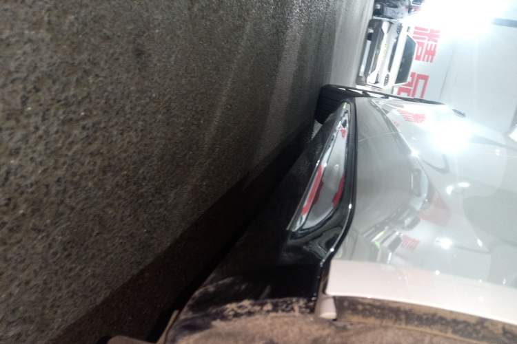 Used Hima Luxeed S7 2024 Pro Model Left Side Sill