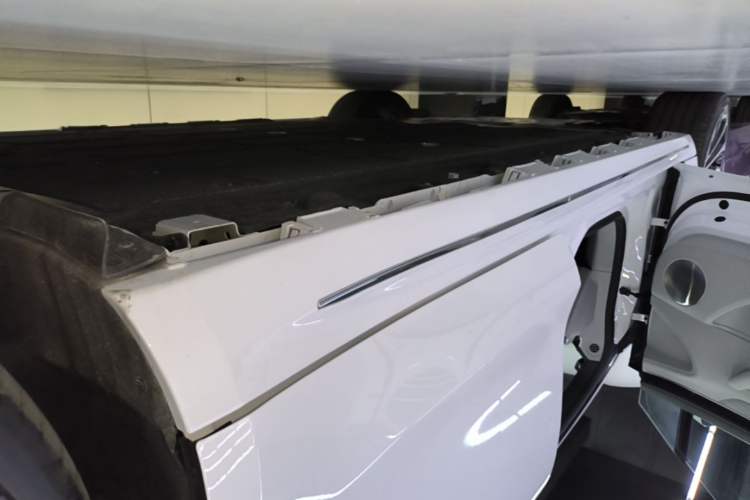 Used Hima Luxeed S7 2024 Pro Model Left Side Sill