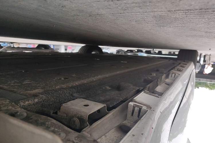 Used Hima Luxeed S7 2024 Max+ Rear-Drive Ultra-Range Intelligent Driving Edition Left Side Sill