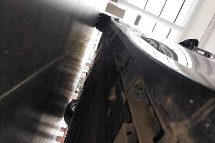 Used Hima Luxeed S7 2024 Max RS Four-Wheel-Drive Performance Edition Left Side Sill
