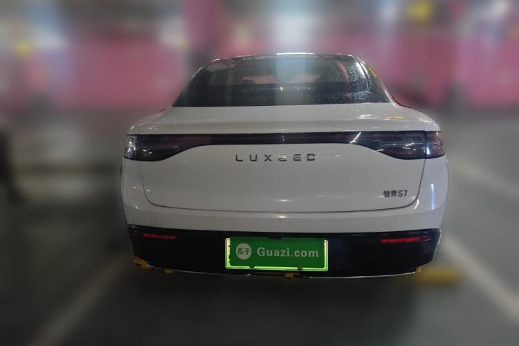 Used Hima Luxeed S7 2024 Pro Model Rear