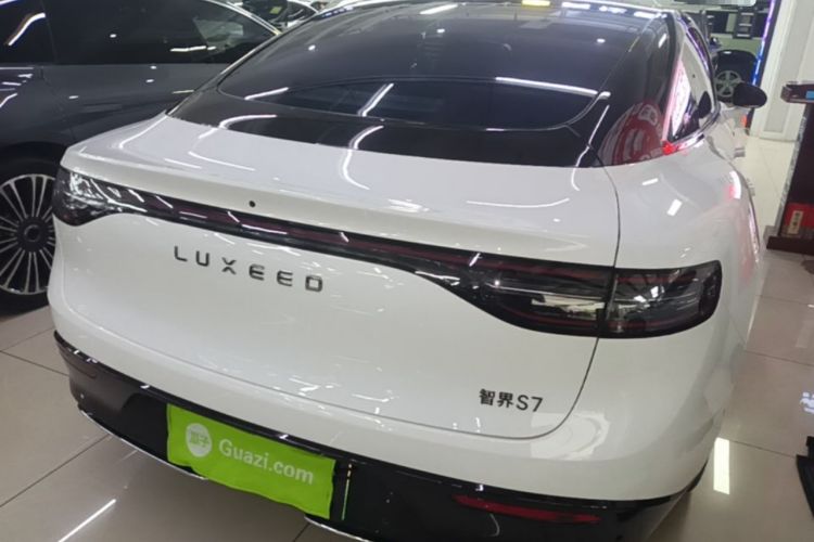 Used Hima Luxeed S7 2024 Max Rear Right 45 Deg