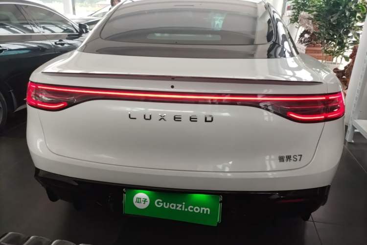 Used Hima Luxeed S7 2024 Max RS Four-Wheel-Drive Performance Edition Rear