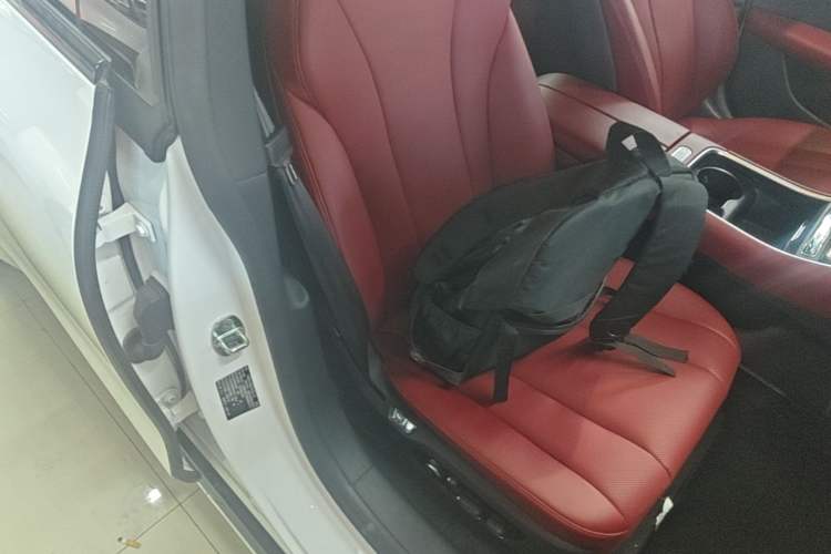 Used Hima Luxeed S7 2024 Max Right Front Seat