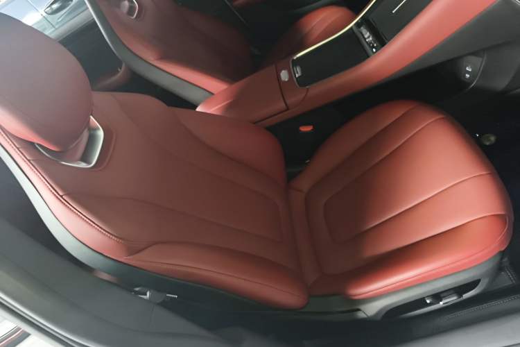 Used Hima Luxeed S7 2024 Max Rear-Drive Long-Range Intelligent Driving Version Right Front Seat