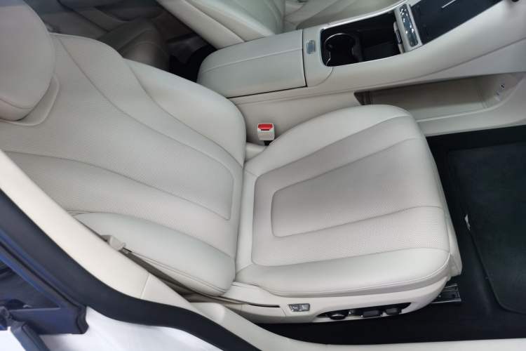 Used Hima Luxeed S7 2024 Max RS Four-Wheel-Drive Performance Edition Right Front Seat