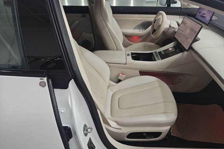 Used Hima Luxeed S7 2024 Pro Rear-Drive Long-Range Version Right Front Seat