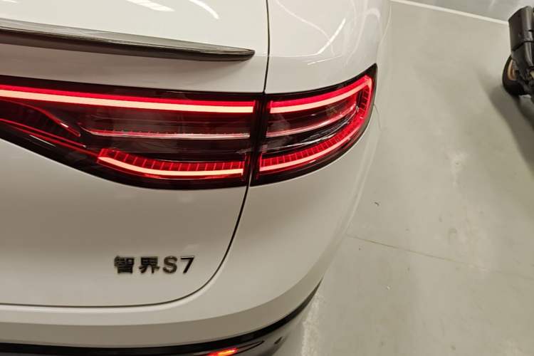 Used Hima Luxeed S7 2024 Max RS Right Rear Taillight