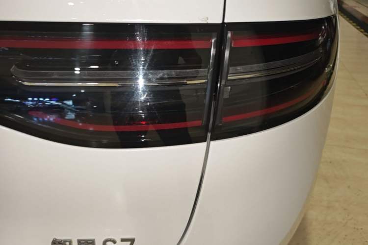 Used Hima Luxeed S7 2024 Max RS Right Rear Taillight