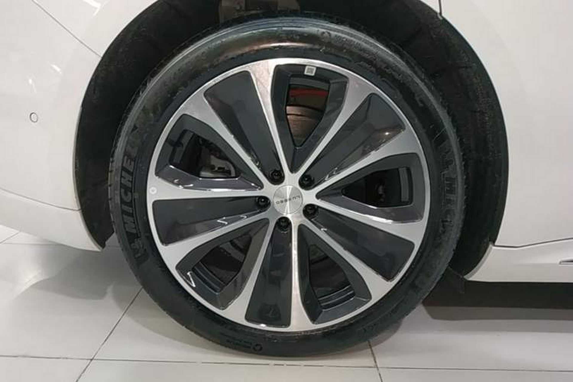 Used Hima Luxeed S7 2024 Pro Model Right Rear Wheel Hub