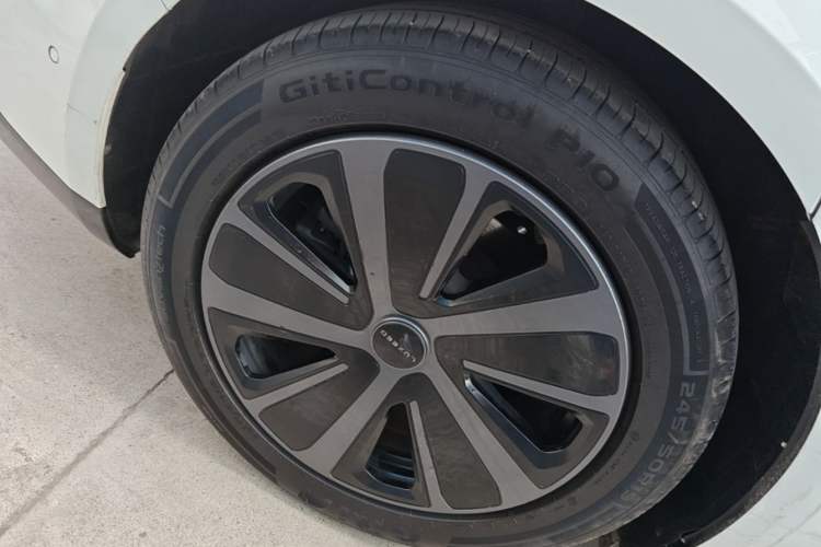 Used Hima Luxeed S7 2024 Max+ Right Rear Wheel Hub