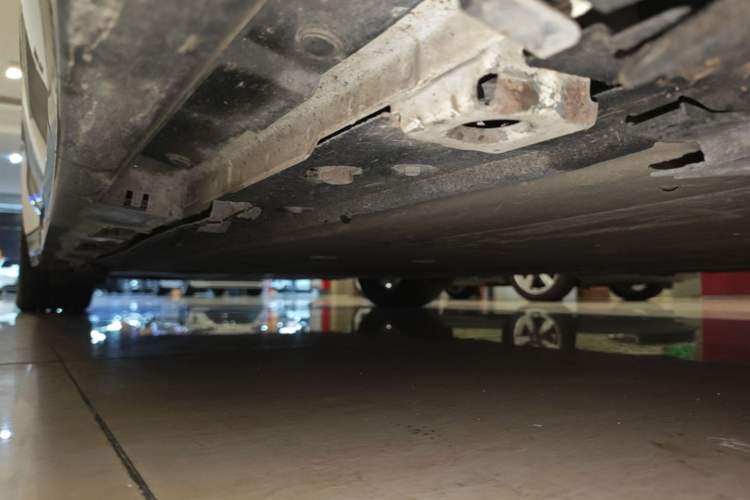 Used Hima Luxeed S7 2024 Max RS Right Side Sill