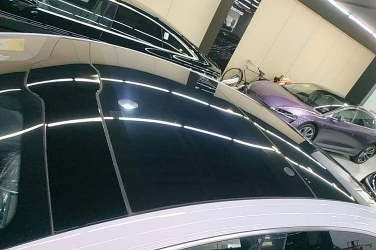 Used Hima Luxeed S7 2024 Pro Model Roof