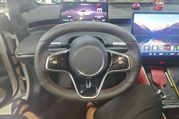 Used Hima Luxeed S7 2024 Max Steering Wheel