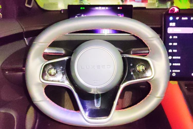 Used Hima Luxeed S7 2024 Max Steering Wheel