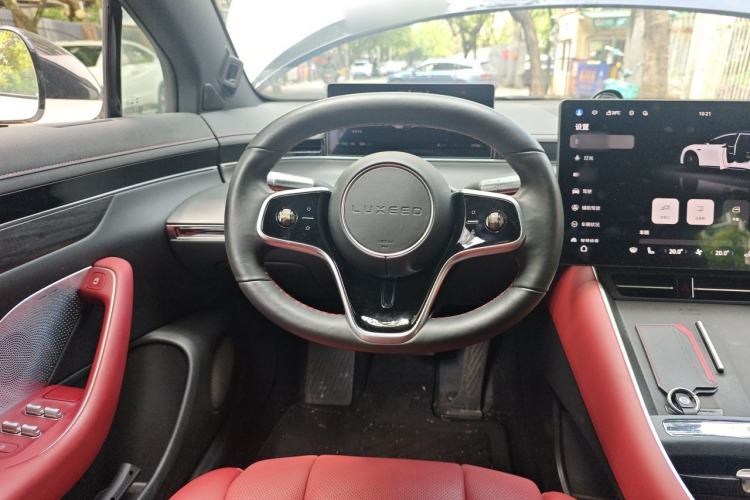 Used Hima Luxeed S7 2024 Max Steering Wheel