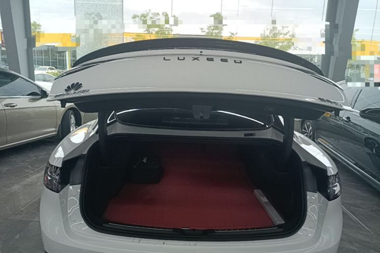 Used Hima Luxeed S7 2024 Max RS Four-Wheel-Drive Performance Edition Trunk