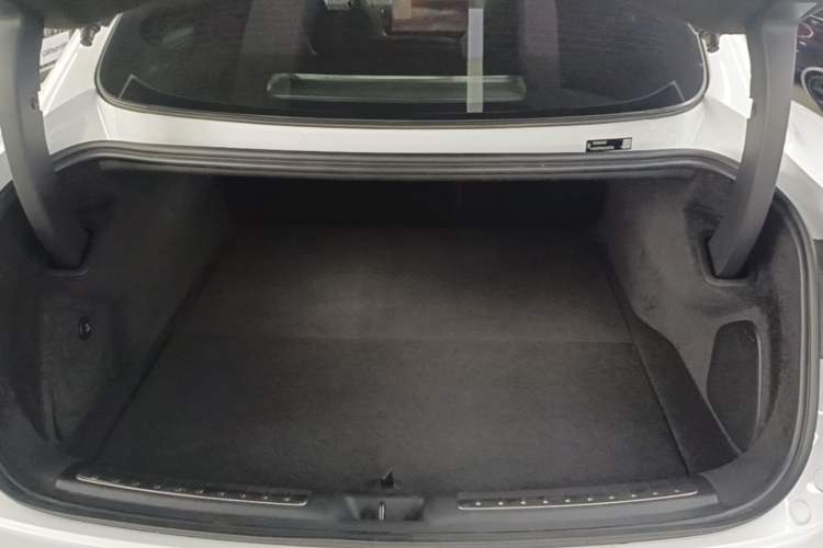 Used Hima Luxeed S7 2024 Pro Rear-Drive Long-Range Version Trunk