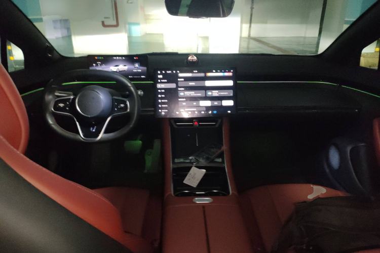 Used Hima Luxeed S7 2024 Max Rear-Drive Long-Range Intelligent Driving Version Center Console