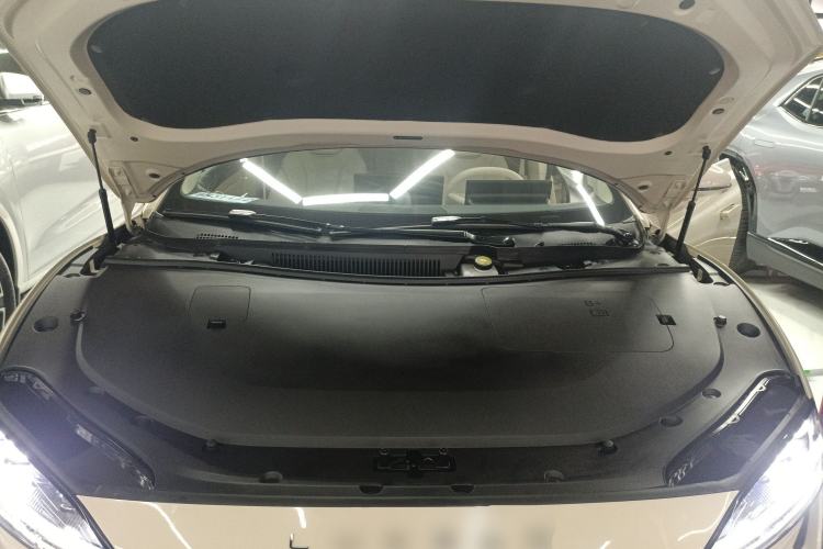 Used Hima Luxeed S7 2024 Pro Rear-Drive Long-Range Version Engine Bay