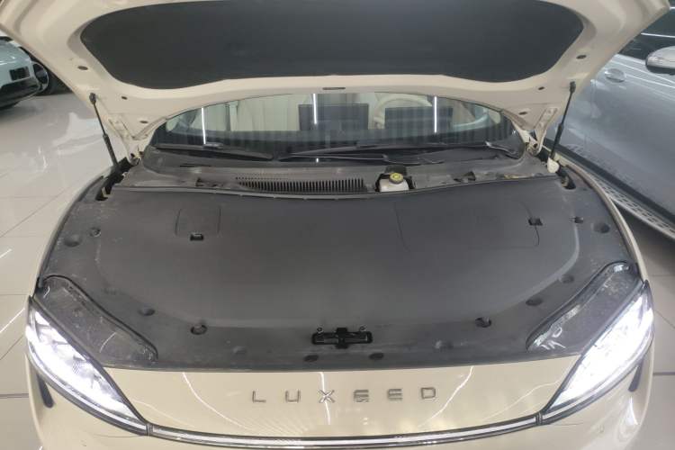 Used Hima Luxeed S7 2024 Pro Rear-Drive Long-Range Version Engine Bay