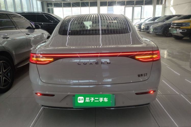 Used Hima Luxeed S7 2024 Pro Rear-Drive Long-Range Version Exterior 4