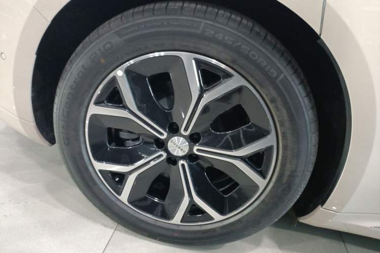 Used Hima Luxeed S7 2024 Pro Rear-Drive Long-Range Version Exterior 8