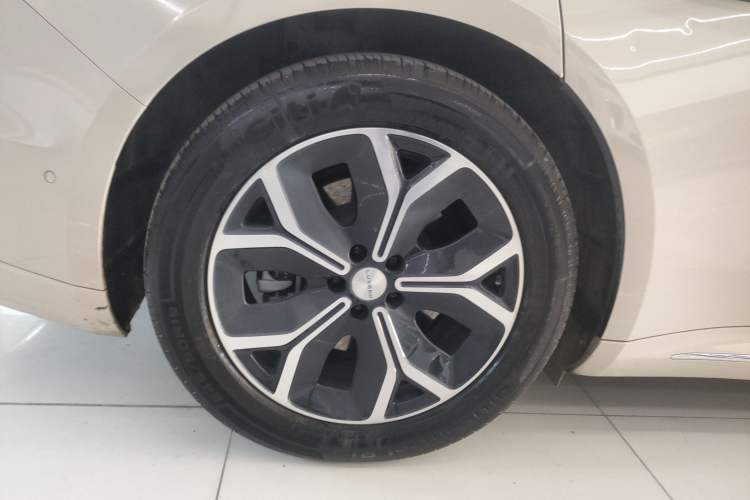 Used Hima Luxeed S7 2024 Pro Rear-Drive Long-Range Version Exterior 8