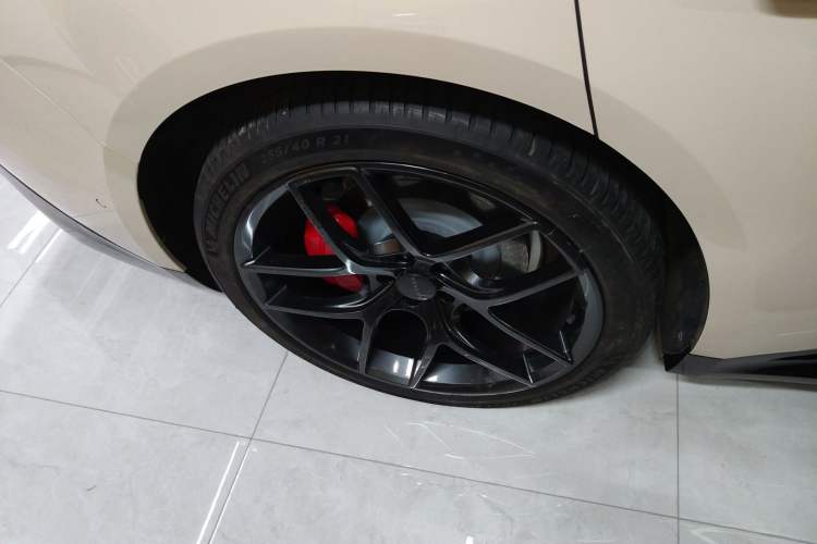 Used Hima Luxeed S7 2024 Max RS Exterior 8