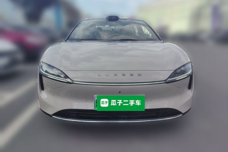 Used Hima Luxeed S7 2024 Max Front