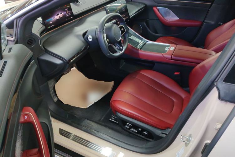Used Hima Luxeed S7 2024 Max RS Interior 3