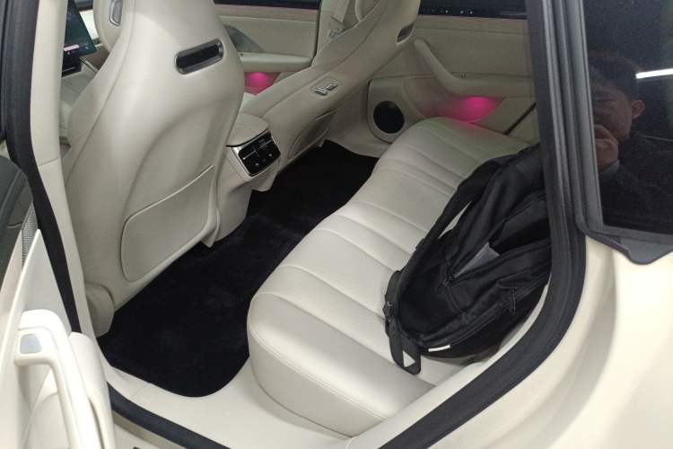 Used Hima Luxeed S7 2024 Pro Rear-Drive Long-Range Version Interior 4