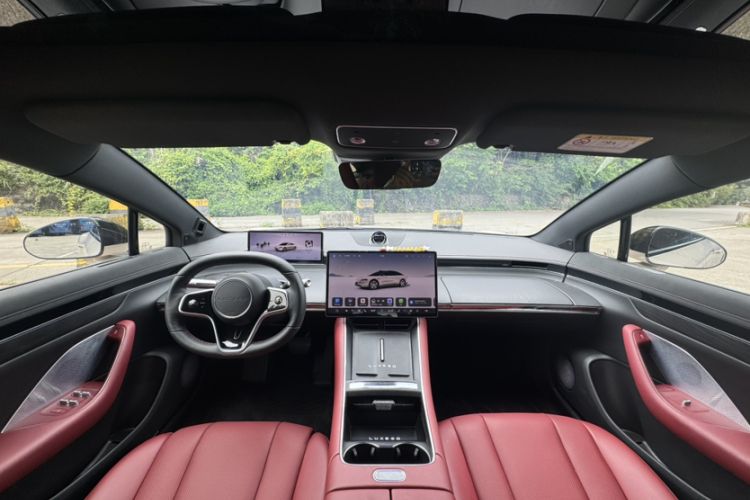 Used Hima Luxeed S7 2024 Max Interior 4