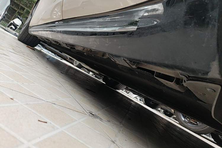 Used Hima Luxeed S7 2024 Max Left Side Sill