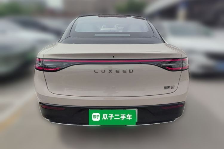 Used Hima Luxeed S7 2024 Max Rear