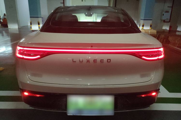 Used Hima Luxeed S7 2024 Max Rear-Drive Long-Range Intelligent Driving Version Rear