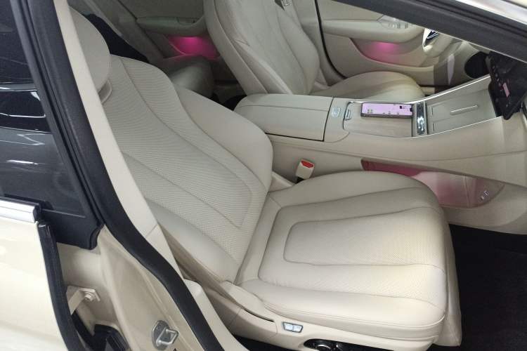 Used Hima Luxeed S7 2024 Pro Rear-Drive Long-Range Version Right Front Seat