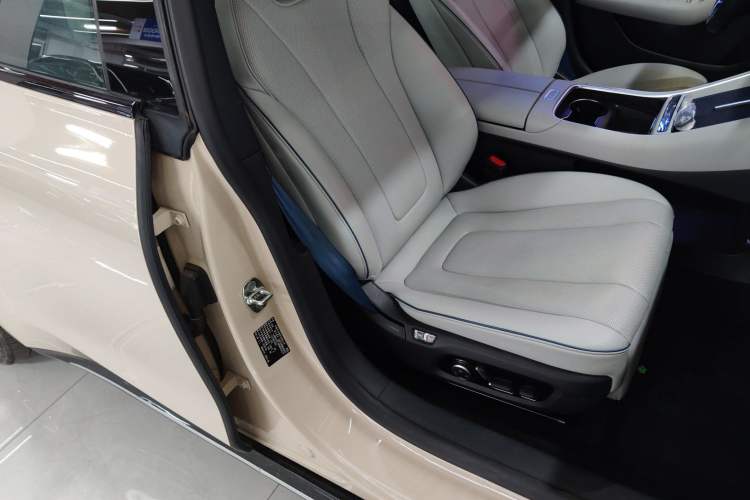 Used Hima Luxeed S7 2024 Max+ Rear-Drive Ultra-Range Intelligent Driving Edition Right Front Seat
