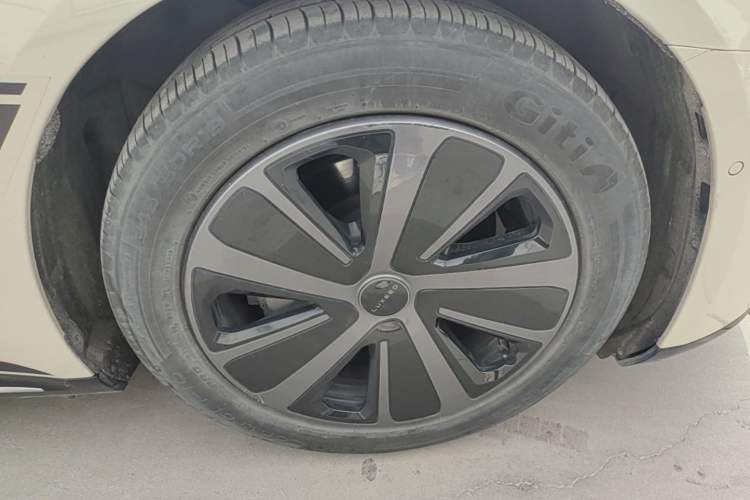 Used Hima Luxeed S7 2024 Max Right Front Wheel Hub