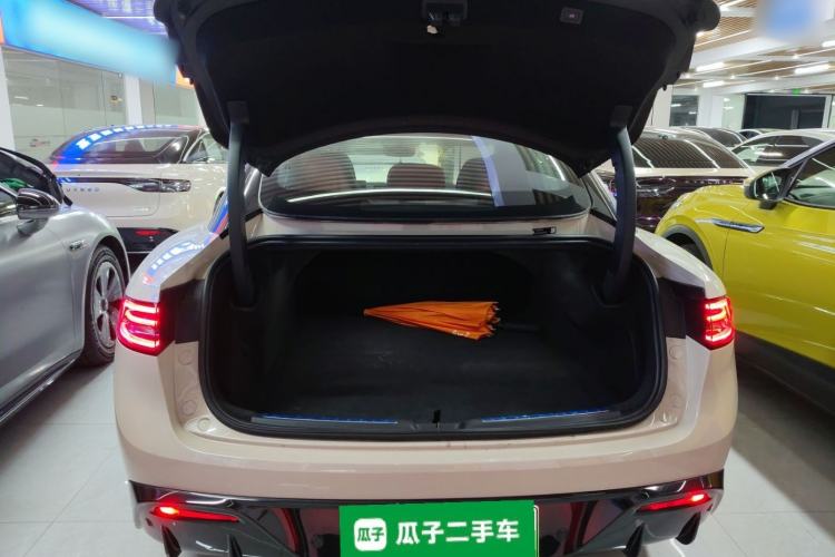 Used Hima Luxeed S7 2024 Max RS Trunk