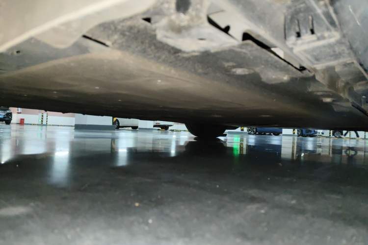 Used Hima Luxeed S7 2025 855 km Max Chassis Rear Right