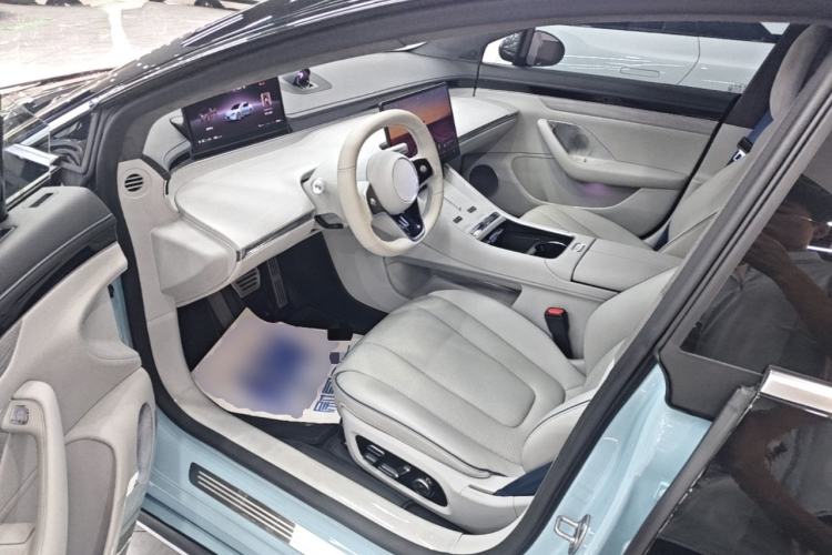 Used Hima Luxeed S7 2025 855 km Max Driver Seat