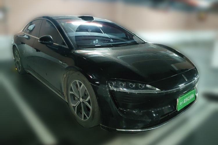 Used Hima Luxeed S7 2025 855 km Max Front Right 45 Deg